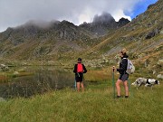 35 Lago di Ponteranica superiore con vista sul Monte Valletto